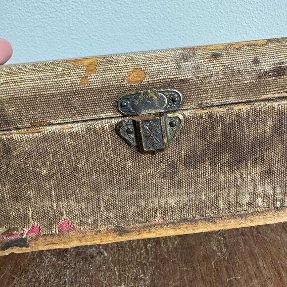 Antique Keepsake‎ Jewelry Box Brown Significant Wear Purchased 1884 Gifted 1906 - Picture 5 of 16